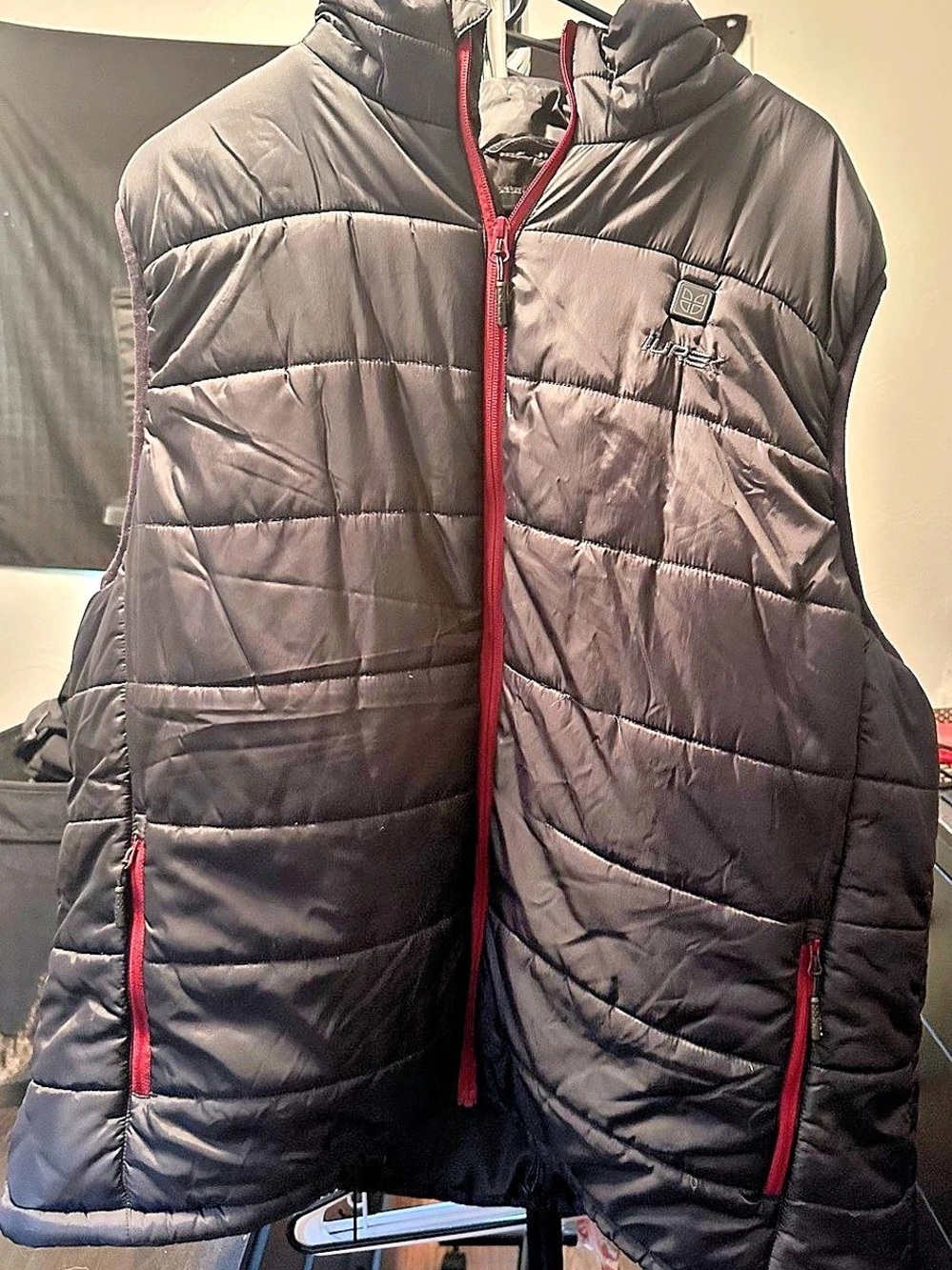 IUREK Heated Vest Quilted Puffer Vest in Black